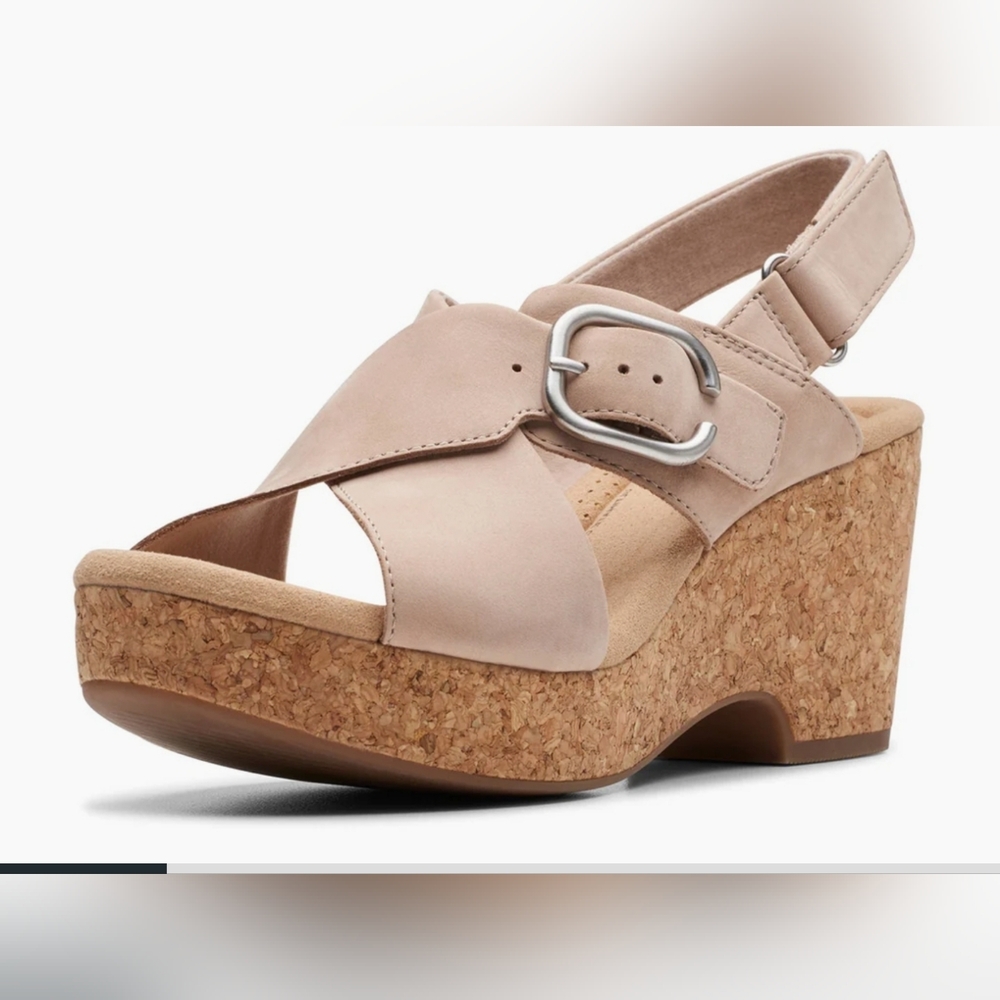 NWB Clarks Tan Cork Wedge Women's 6.5